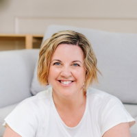 Tracey O'Neill