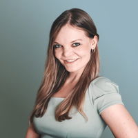 Belinda Grace Fischer – Cultural Consultant & German Transcreator