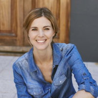 Nicole Renèe Felbert