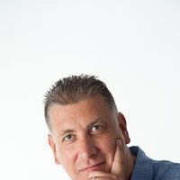 Darren Turner International Medium and Tutor