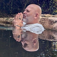 גיל-עד ארד • תת-מודע טיפולי • טבילה בקור • ליווי פסיכדלי