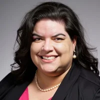 Alexandra Kapelos-Peters