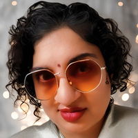 Dr. Sunayana Pandé, Mind•Body•Soul Alchemist