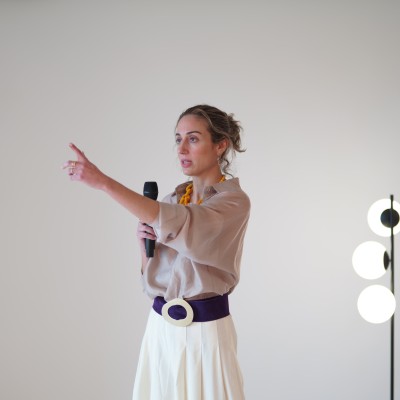 Webinars Internacionales sobre Comunicación No Verbal en el Liderazgo Femenino promovido por Mujeres Lideres America y Fundación Ciencias de la Documentación