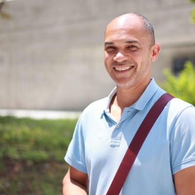 50 Minuten  Massage beim Twalib FABIAN