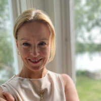 JEANETTE LUND    @jeanettexpert