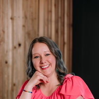 Dr. Jennifer "Jen" Andrade DC & cAVCA Animal Chiropractor