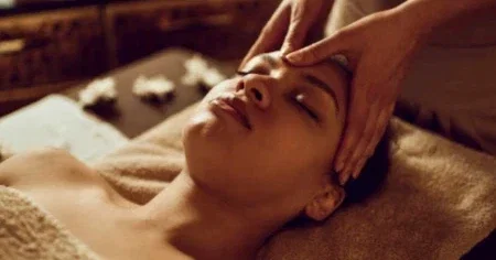A Head Massage ($10)